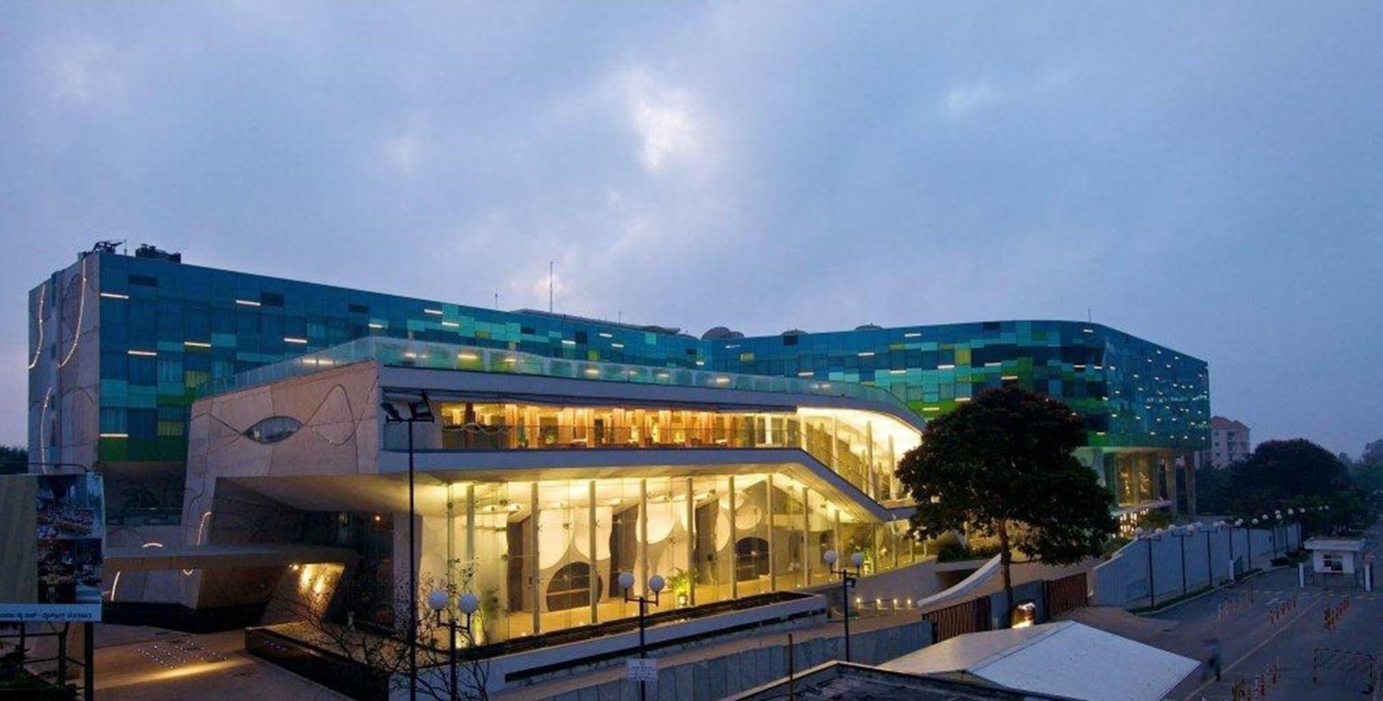 Vivanta Bengaluru, Whitefield Exteriör bild